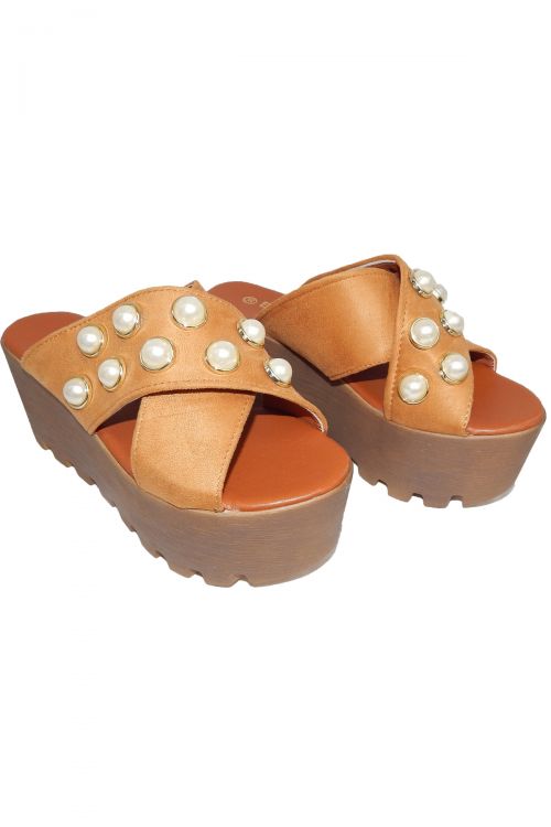 Pearl detailed platforms