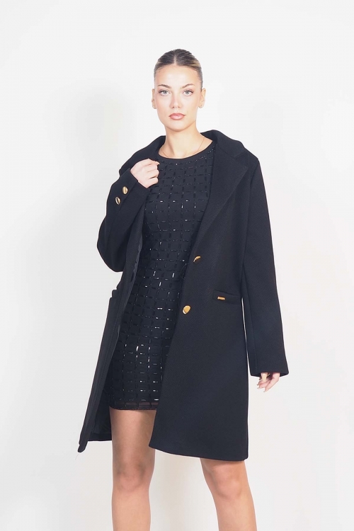 Embossed coat with golden buttons