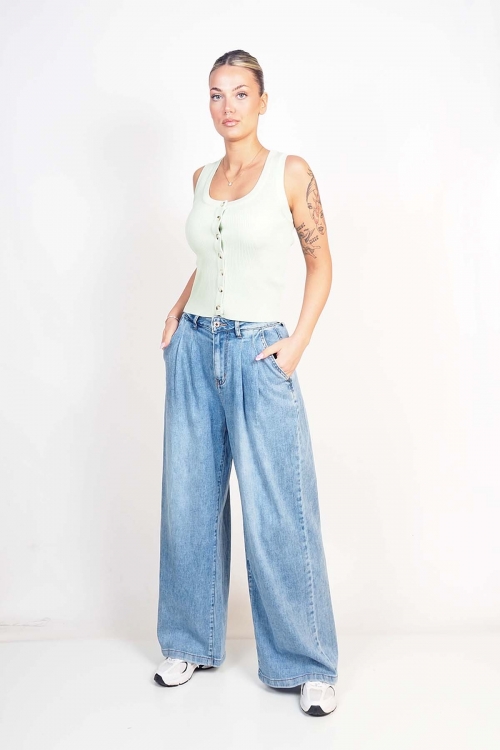 Knit top with buttons Eira