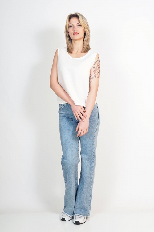 Moutaki v cut top