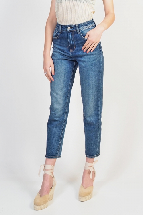 Premium high waisted mom fit jeans with rhimestones