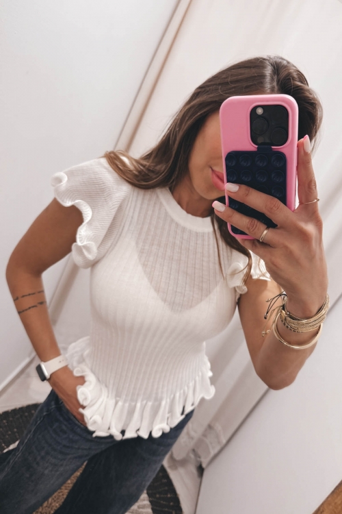 Short-sleeve knitted top with ruffle details Kona