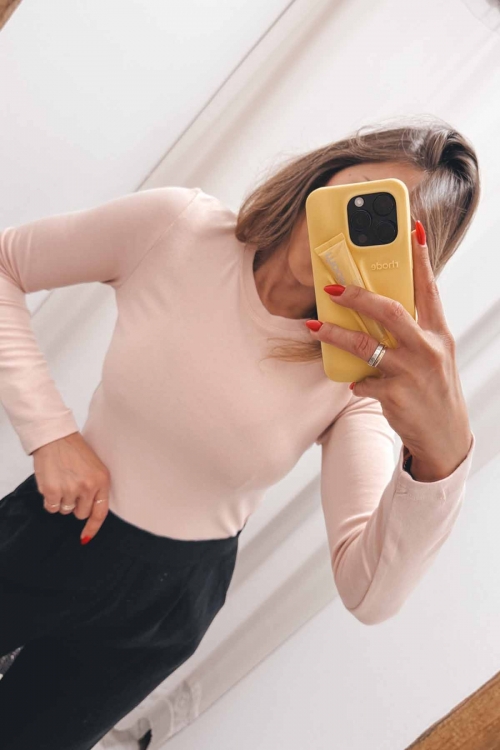 Soft londsleeved roundneck top