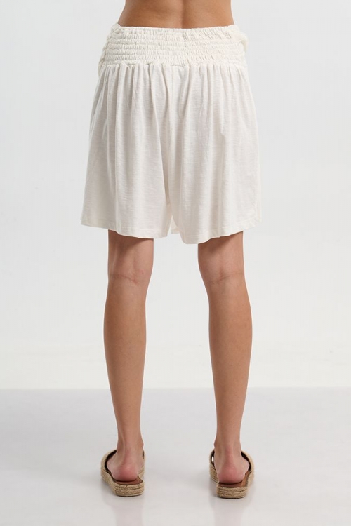 Shorts with integrated belt