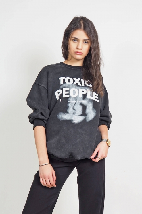 Stonewashed sweatshirt 'Toxic People''