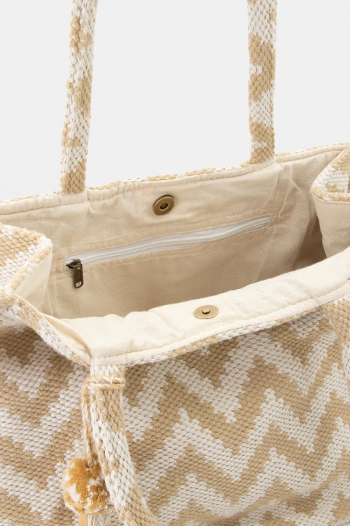 Shopper bag with geometric design